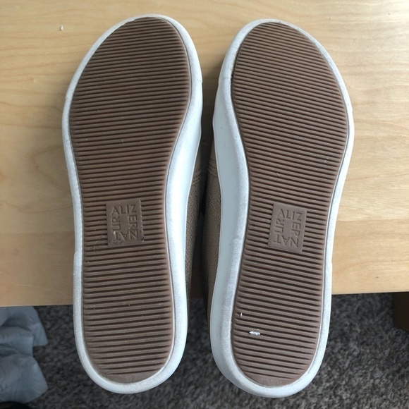 NATURALIZER Marianne Leather Loafers - Picture 15 of 15